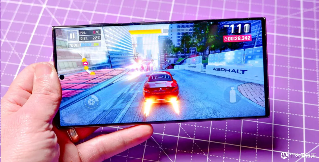 尖端手机大对决!三星 S24 Ultra 对战 iPhone 15 Pro Max:让人心动不已