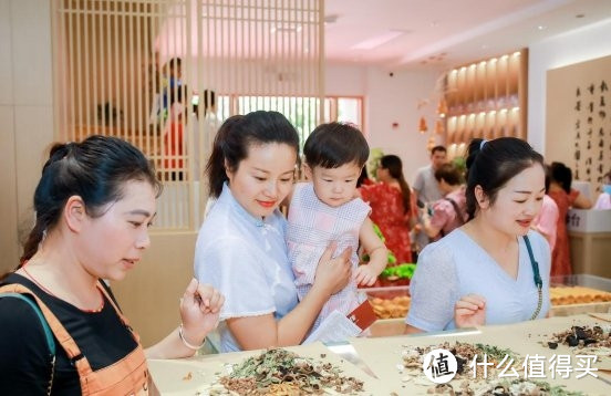 女性健康行业前景广阔,消费者青睐高品质经期护理服务