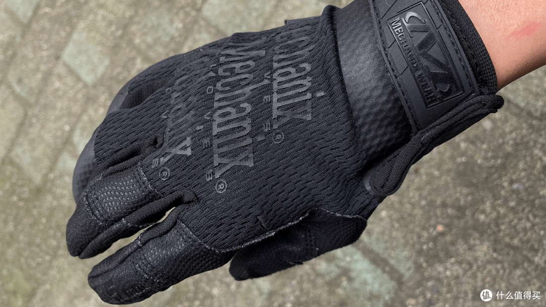 小众爱好的手套分享之超级技师 SPECIALTY 0.5MM COVERT