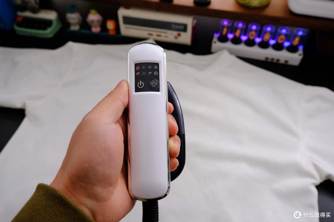 一款改变生活的不伤衣神器,宫菱GTO手持挂烫机让你告别繁琐熨衣!
