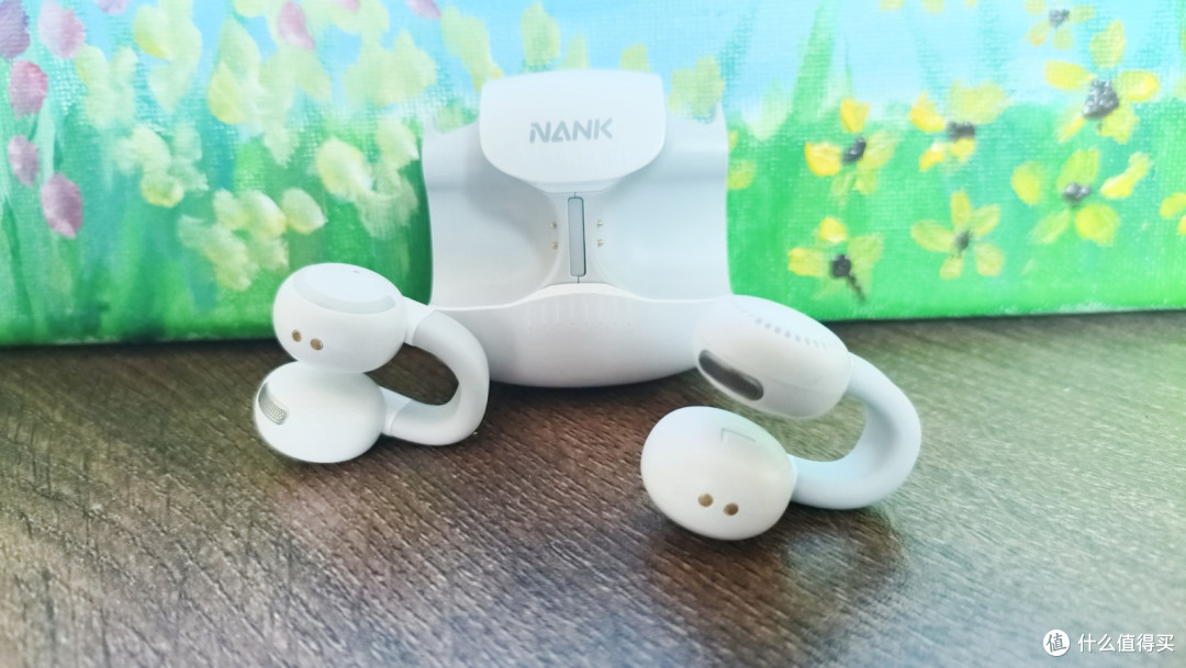 它流光溢彩 只为博你一笑的南卡NANK Lite3夹耳式开放运动耳机