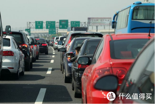 私家车开了好多年，汽车积碳越来越严重了怎么办？