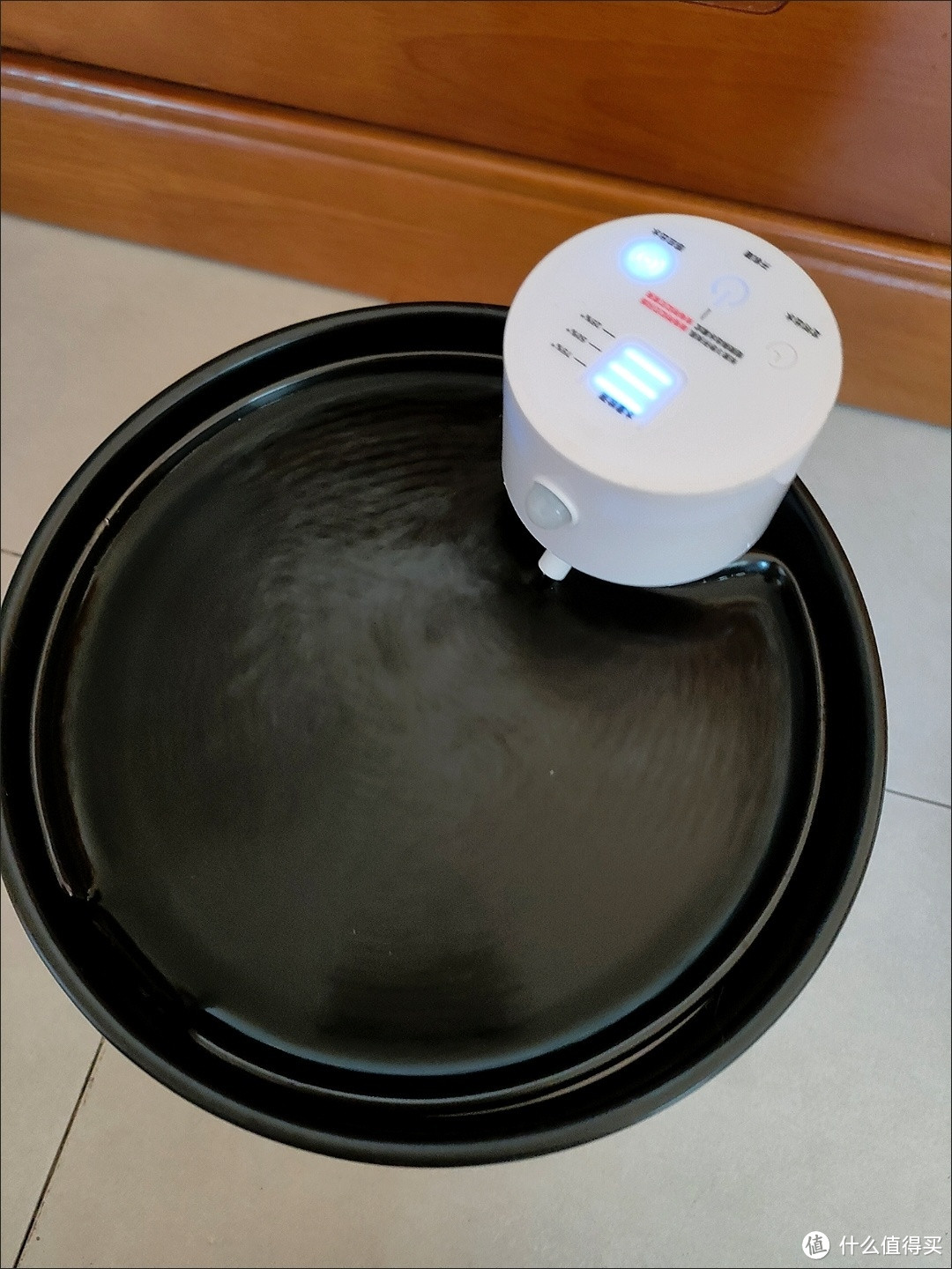 3猫咪自动饮水机进口技术无线陶瓷恒温加热饮水器循环过滤涌动活水