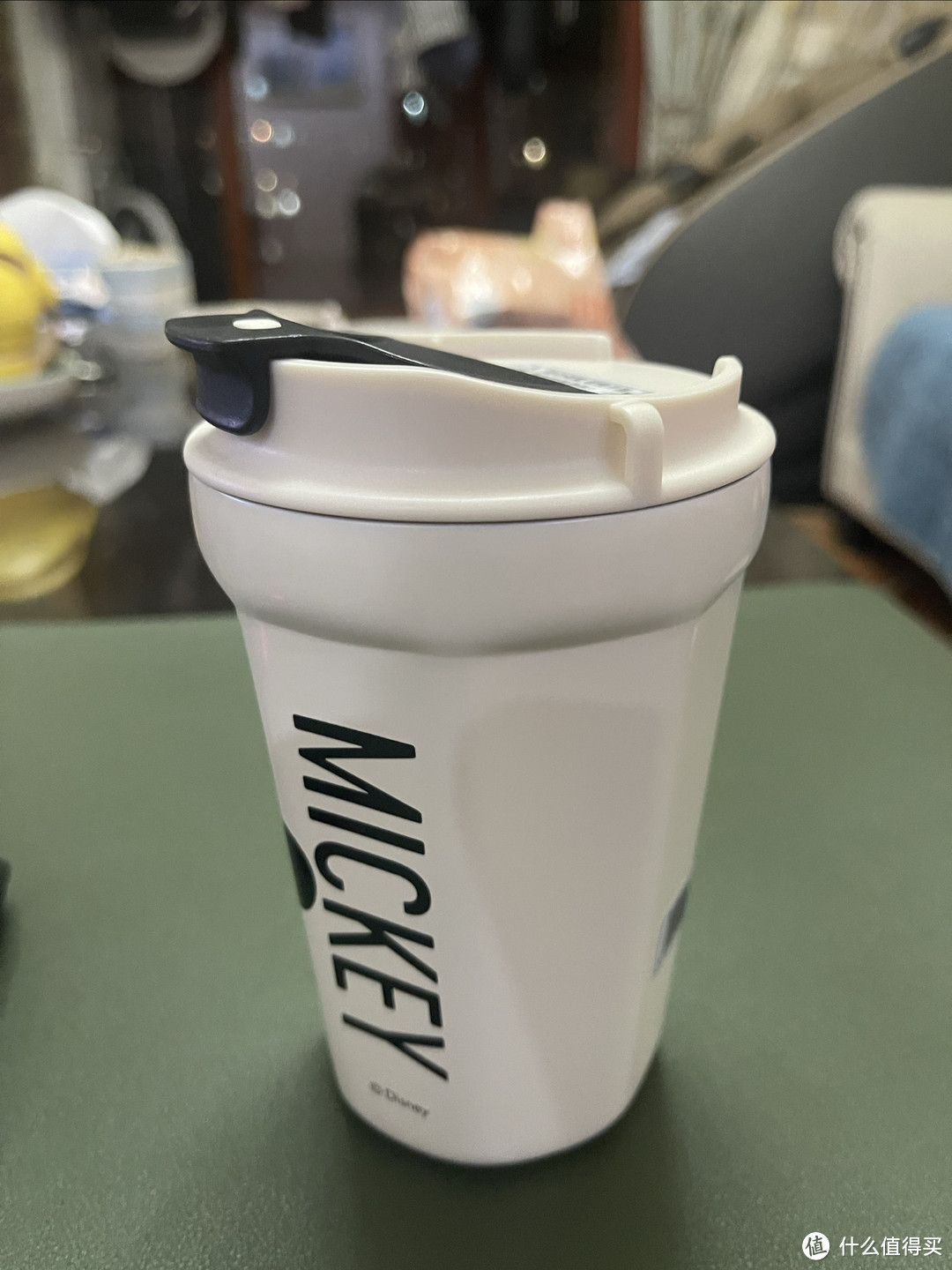 幸运的众测到格沵迪士尼联名保温杯,好看,好用