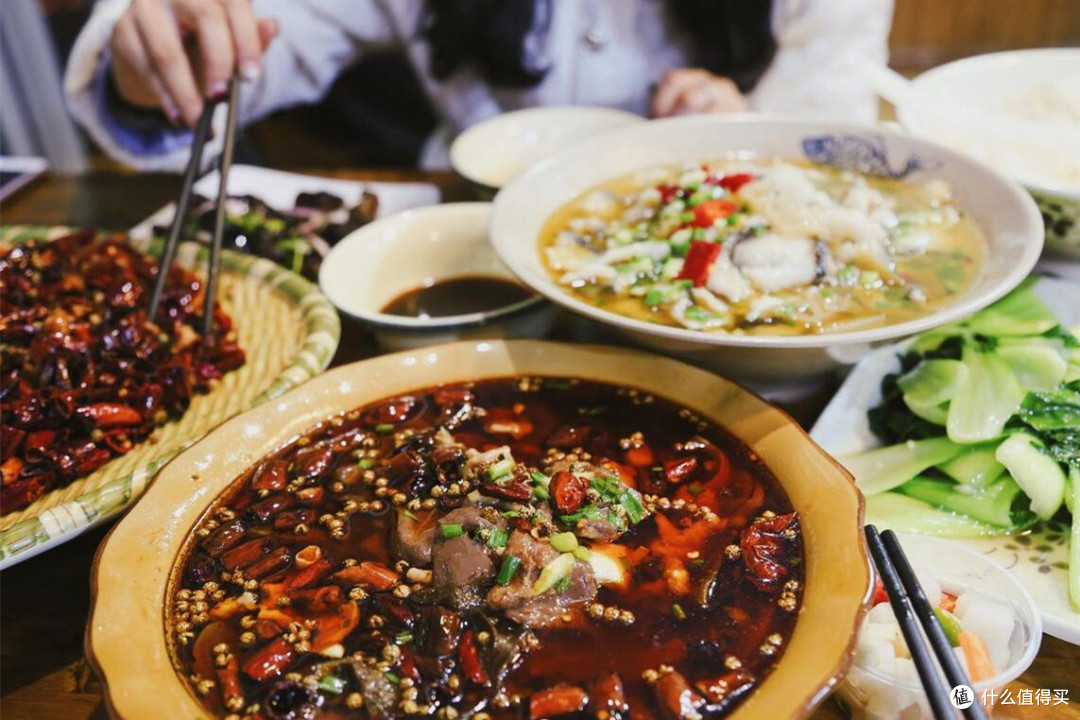 川菜馆遍地开花,为啥却成不了“第一大菜系”?饭店多并不是关键