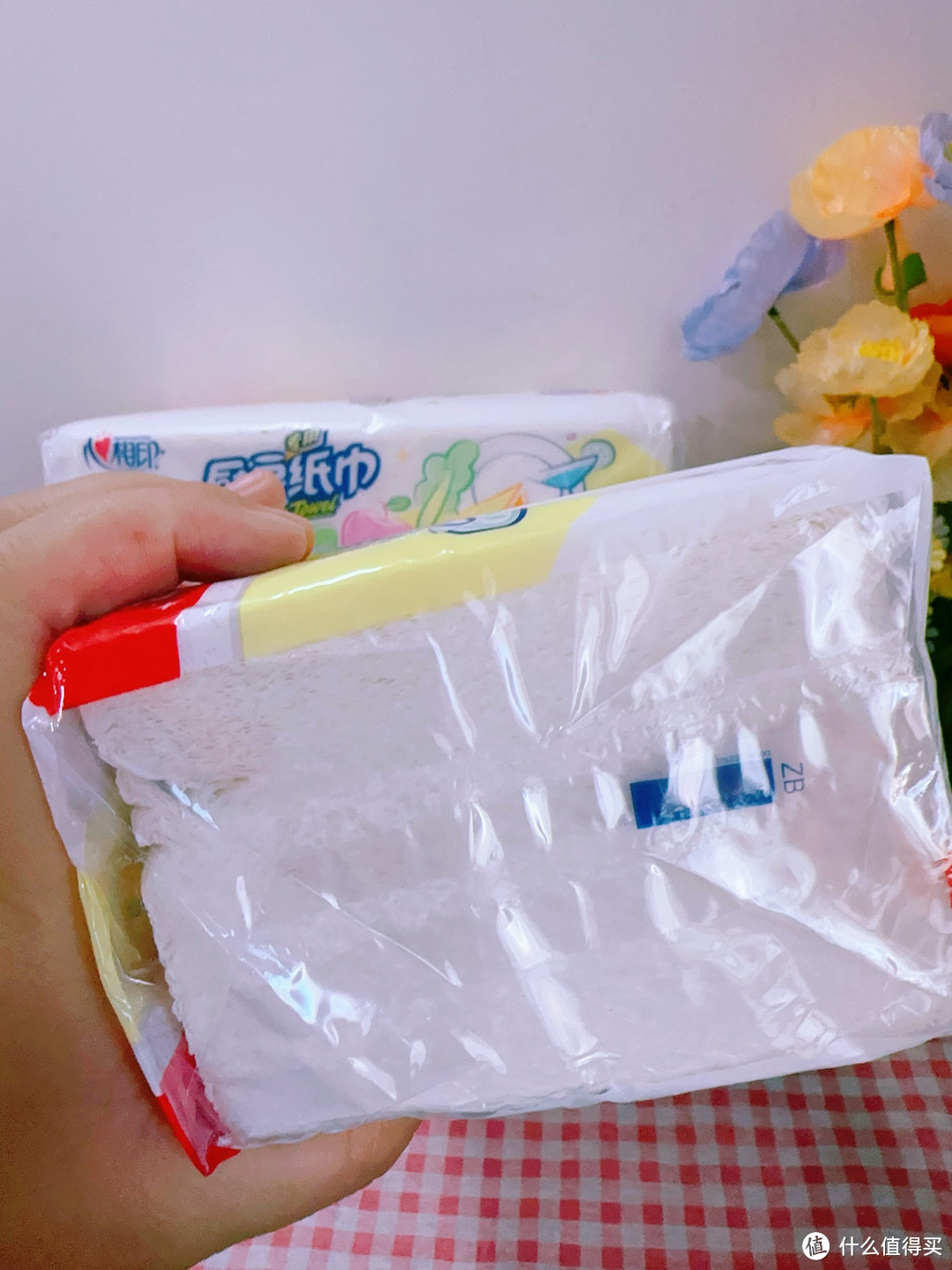 仅需一份心相印厨房纸巾，让你的家庭清洁更加轻松!