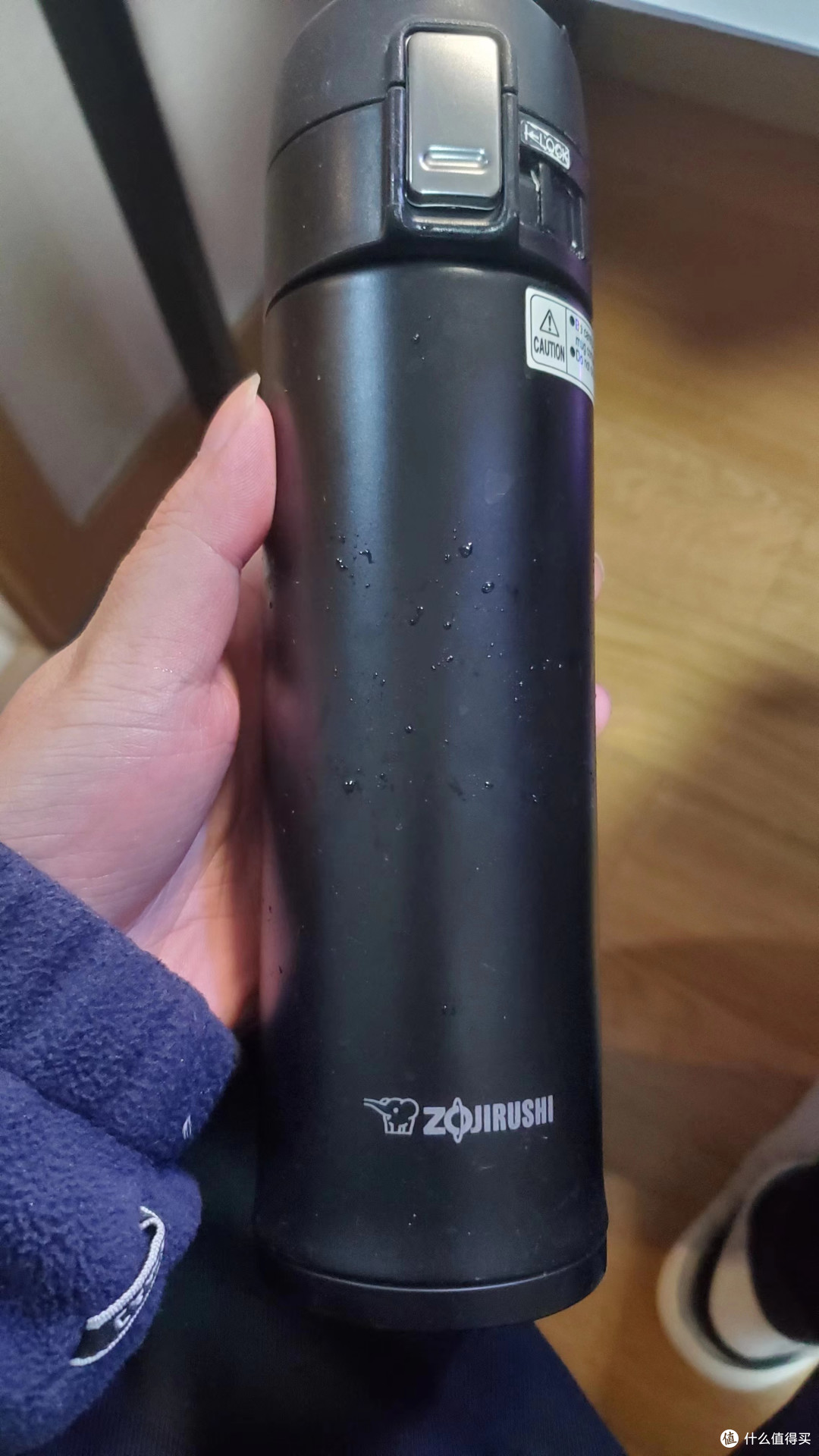 没想到这么快就收到了,虽然不是白暖暖