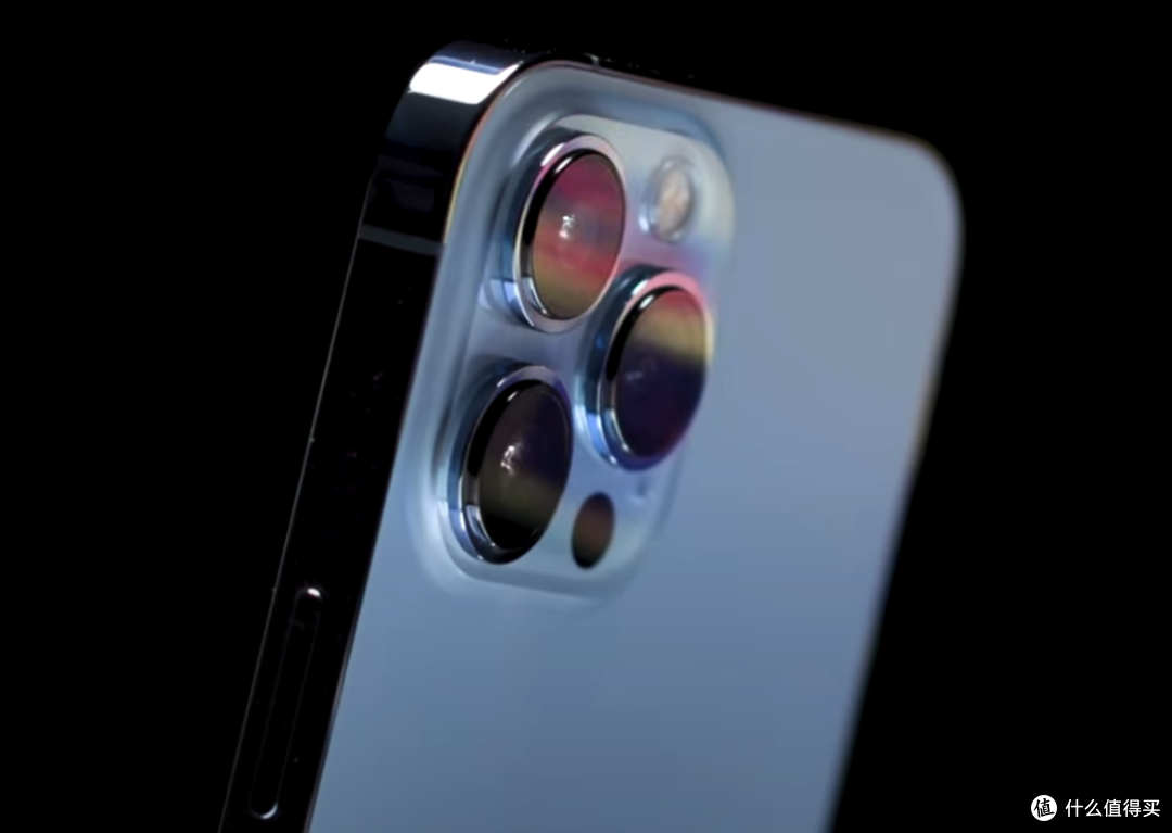 捡漏不亏，iPhone13Pro失去“武德”，256GB从8699降至4599
