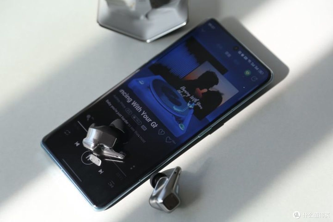 赋予轻奢新的定义 体验HIFIMAN Svanar Wireless LE