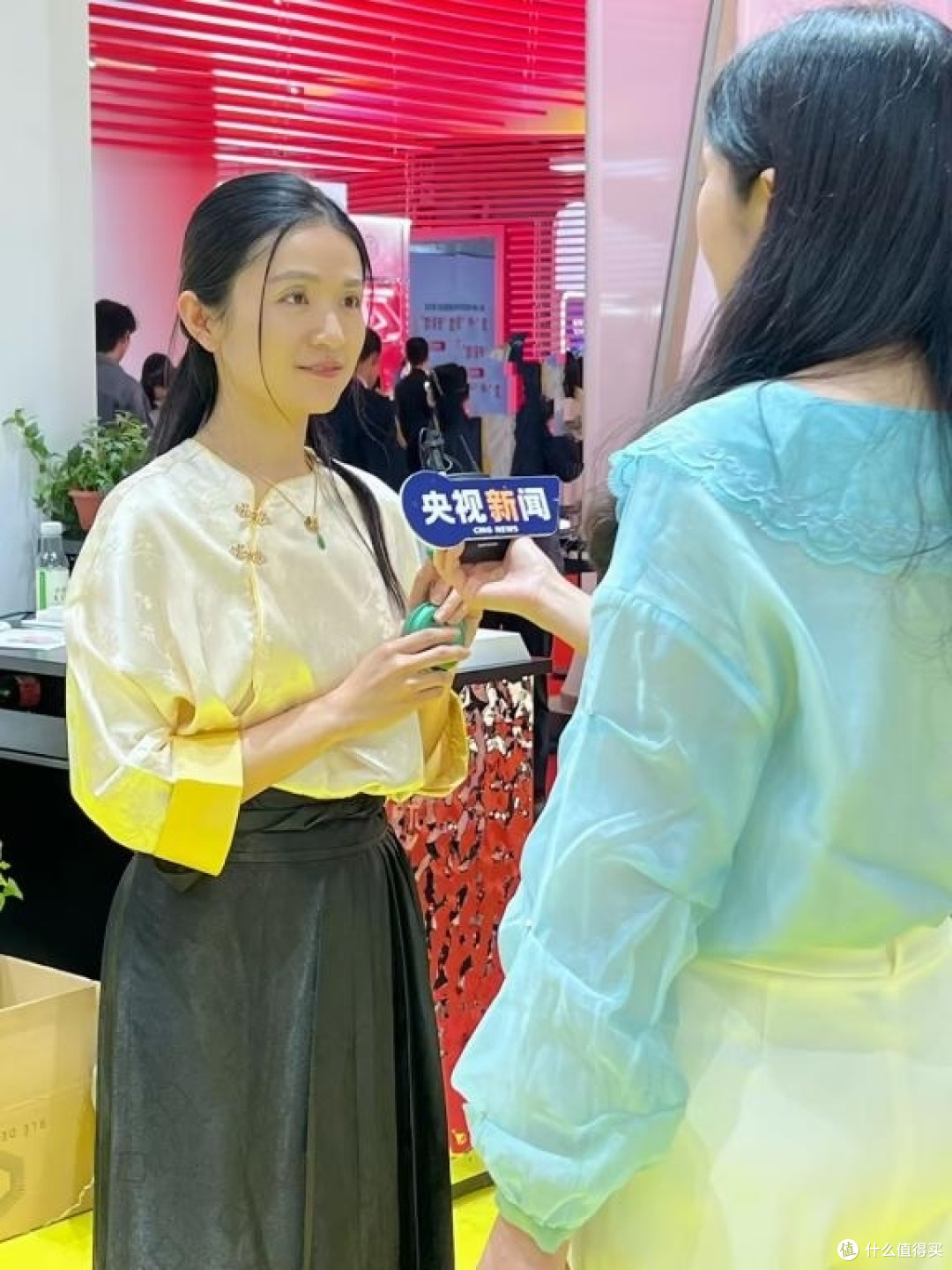 央视采访下的新加坡护肤品—枫缇,小胶囊,大机遇!