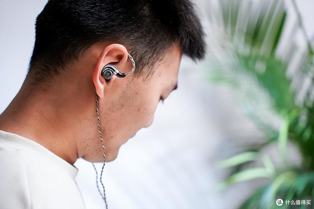 百元可换线耳机TRN海螺,音质出众,物超所值!