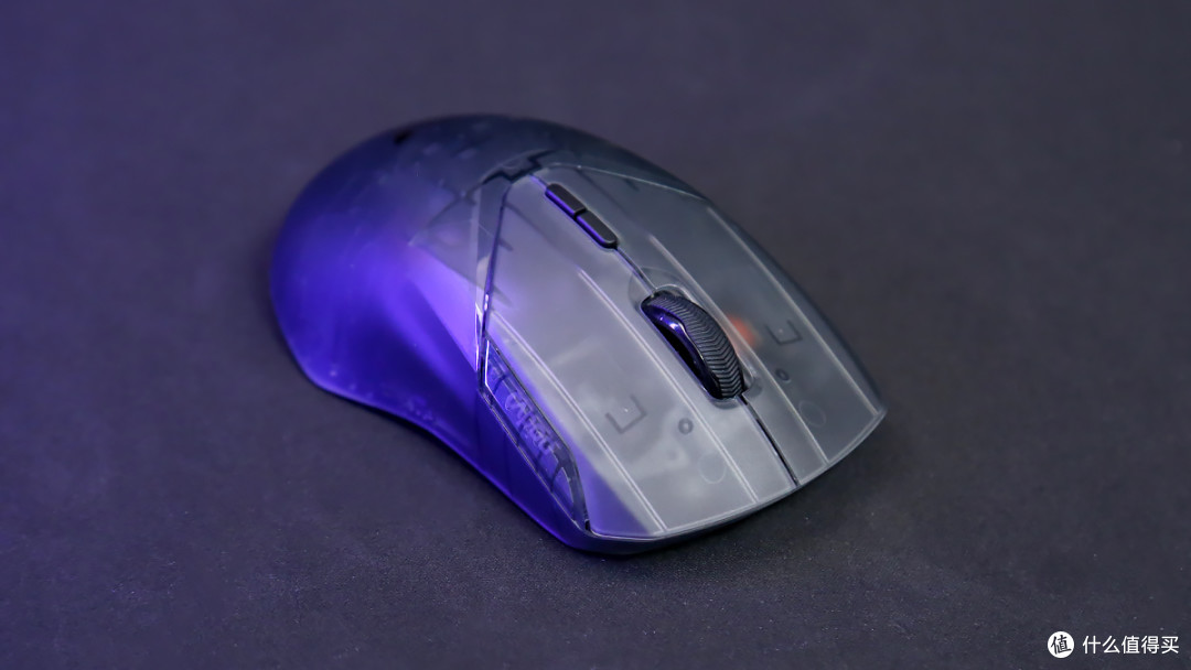 尺寸更小性能更强雷柏vt9air游戏鼠标评测