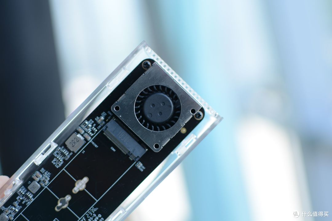 比固态移动硬盘更好用?入手ORICO J20硬盘+40Gb硬盘盒:强悍散热