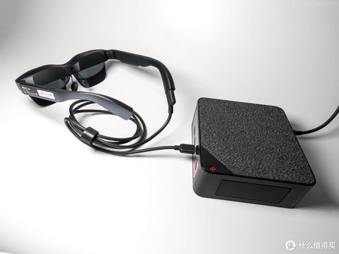 雷鸟Air 2：AR眼镜入坑初体验，超越VR的轻盈魅力