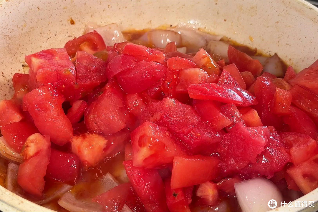 番茄牛腩怎么做好吃？教实用家常做法，汤浓肉香下饭，记得收藏