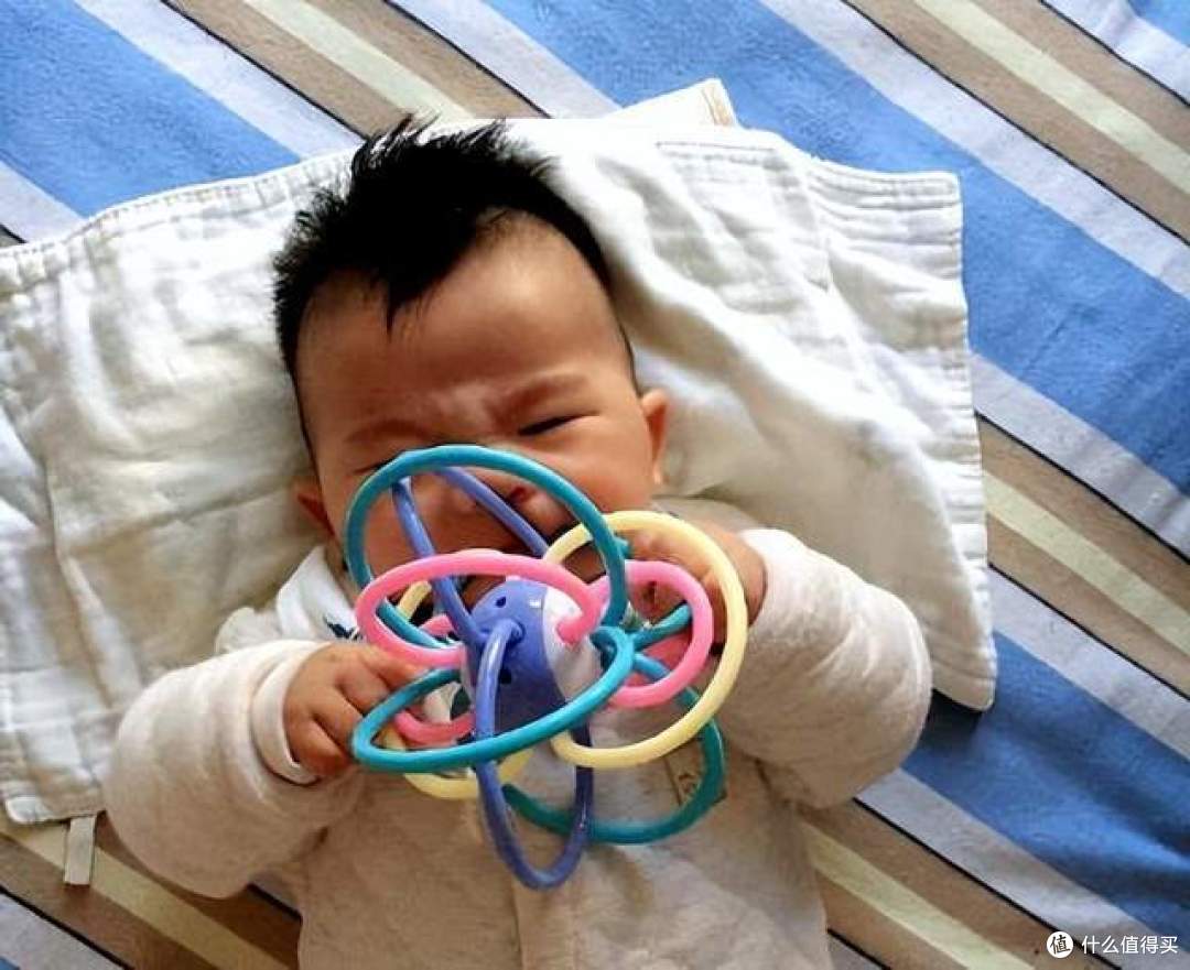 攒肚是什么意思?宝宝几天不排便未必是便秘,而是攒肚,区别有3