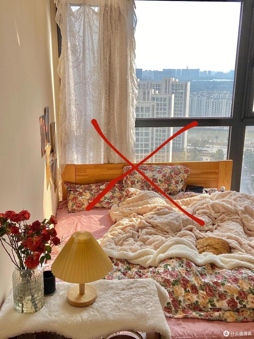 一,床头不要靠着窗户