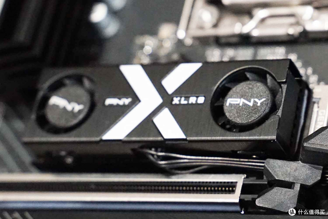 吓人！实测pcie5.0速度12000MB/s！目瞪口呆的PNY CS3150 GEN5评测！