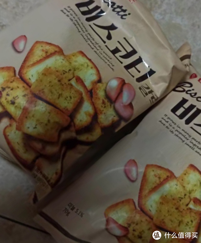 双十一晒后购之乐天（LeTian） 韩国进口 蒜蓉披萨葱香味酥性烤面包干充饥法式面包片