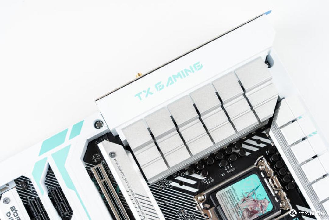 华硕背置BTF2.0——天选B760-BTF+天选4070-BTF+弹药库GT502BTF背置版装机分享