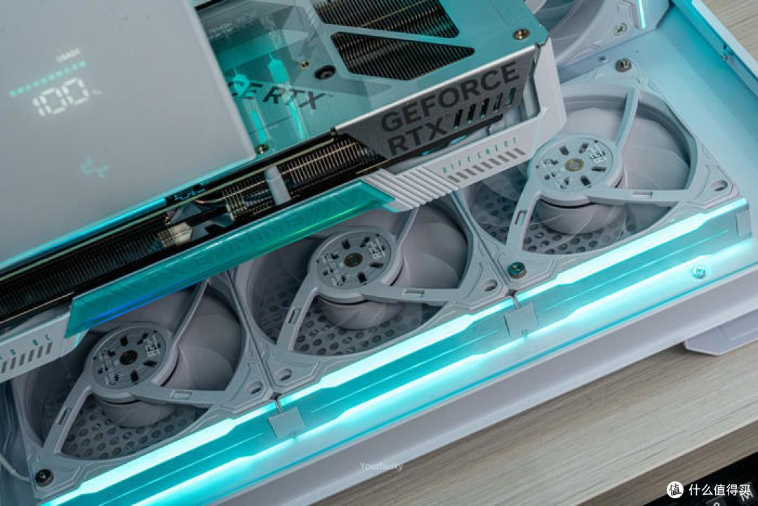 华硕背置BTF2.0——天选B760-BTF+天选4070-BTF+弹药库GT502BTF背置版装机分享