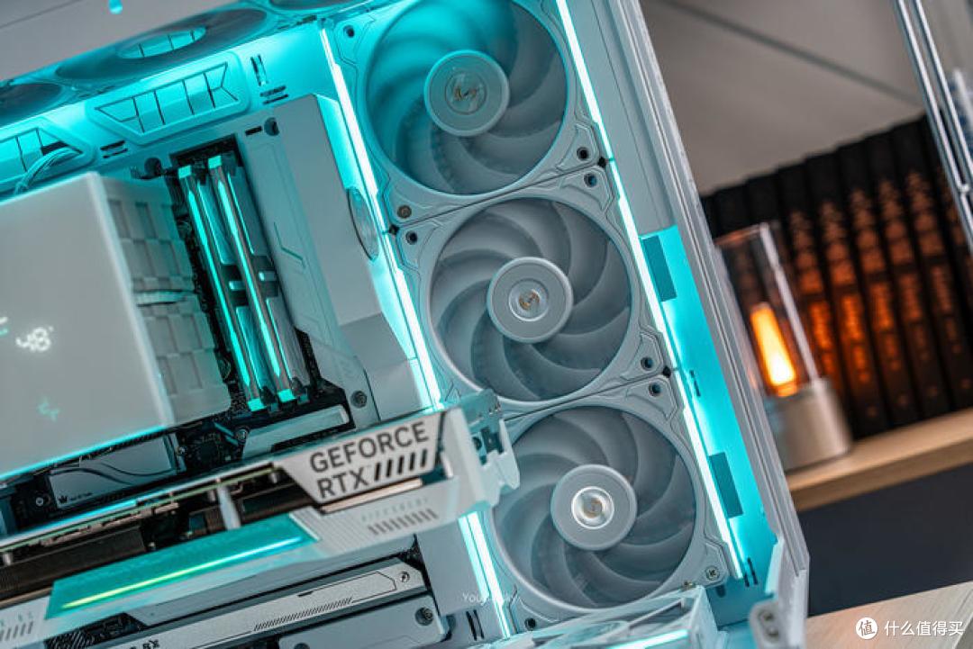 华硕背置BTF2.0——天选B760-BTF+天选4070-BTF+弹药库GT502BTF背置版装机分享