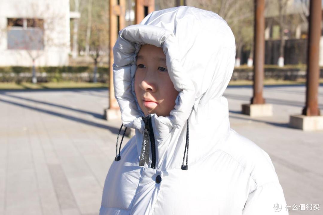 给儿童买保暖冬装选户外品牌更好：鹅铠甲儿童长款羽绒服分享