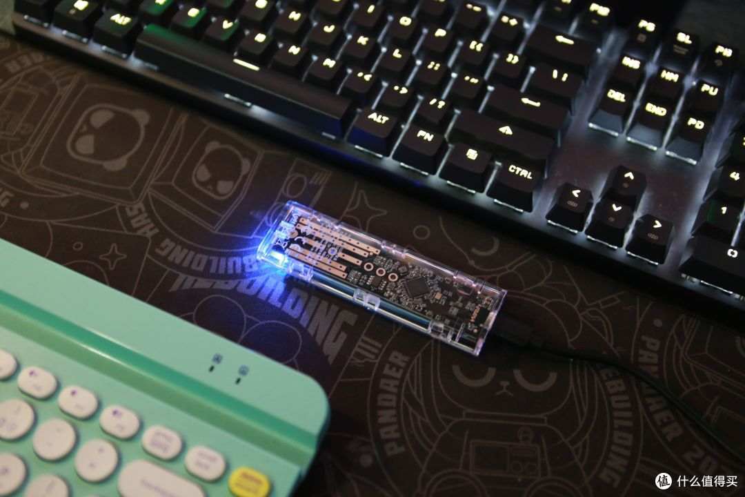 DIY移动办公固态硬盘，充其量就是把M.2 SSD装进硬盘盒的操作，奥睿科 M.2 SSD J-10装机体验