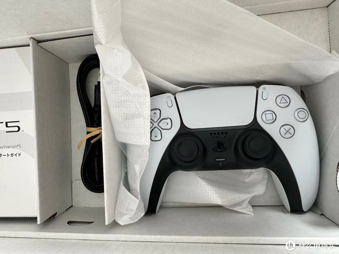 索尼Play Station5 PS5高清家用游戏机：探索无限可能的游戏世界