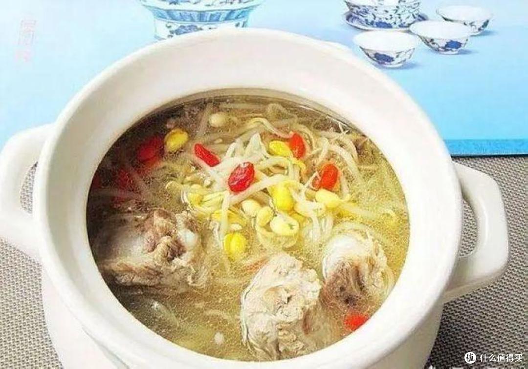 市场卖豆芽,一种上生长素,一种没有生长素,哪种好吃?