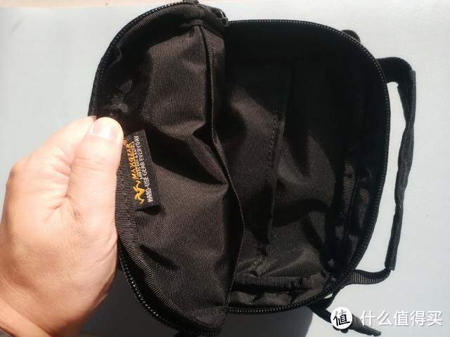 时尚“君”品:MAXGEAR天狐多功能模组斜挎包&四象贴章
