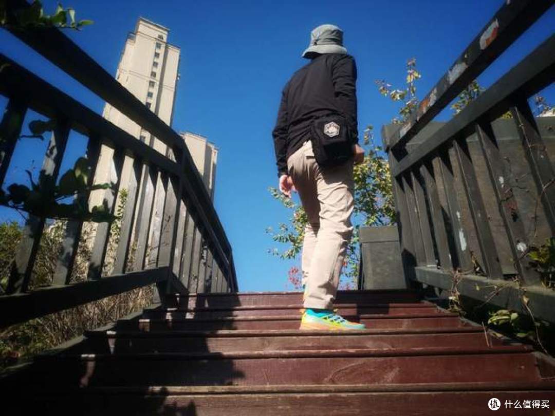 时尚“君”品:MAXGEAR天狐多功能模组斜挎包&四象贴章