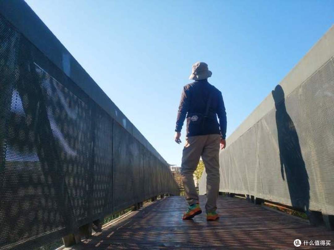 时尚“君”品:MAXGEAR天狐多功能模组斜挎包&四象贴章