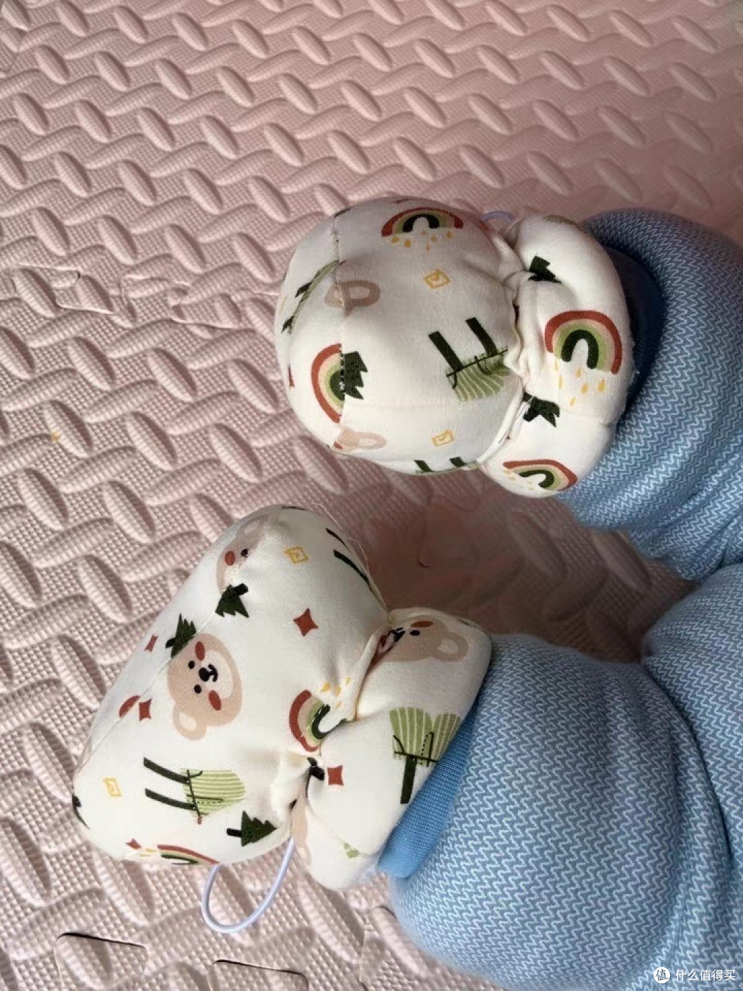 给宝宝买了过冬棉鞋