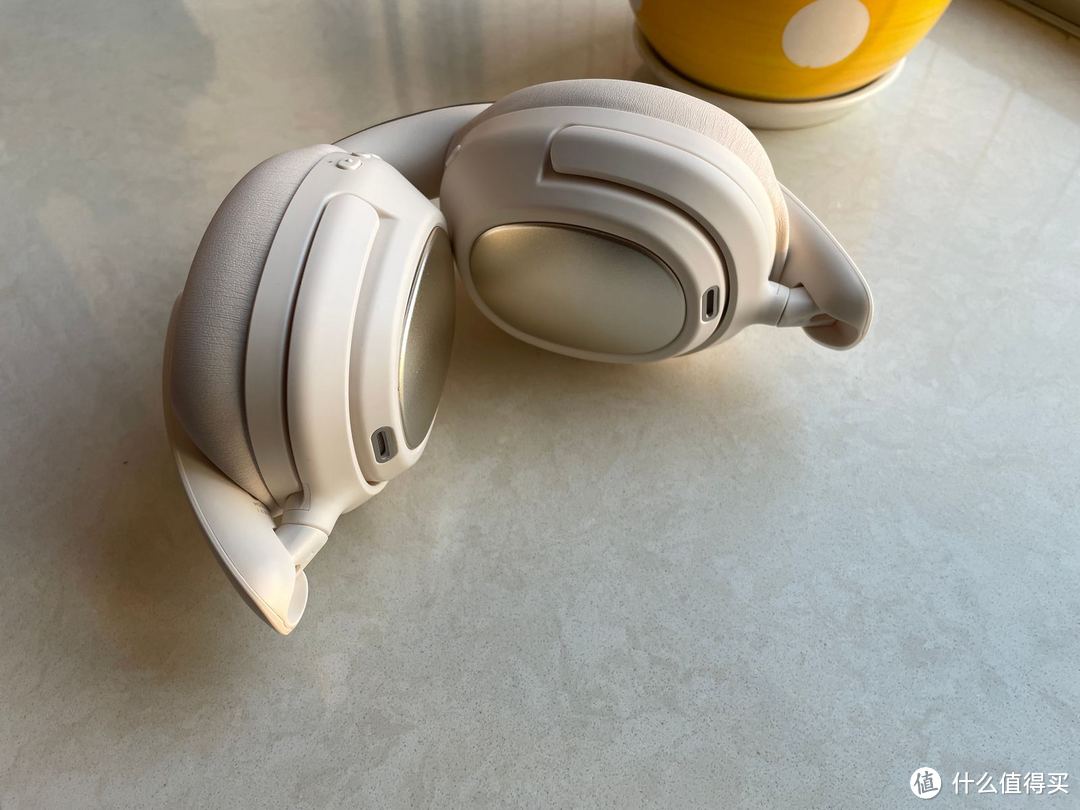灵野G6头戴式蓝牙耳机体验：完美深度降噪，颜值与实力兼得