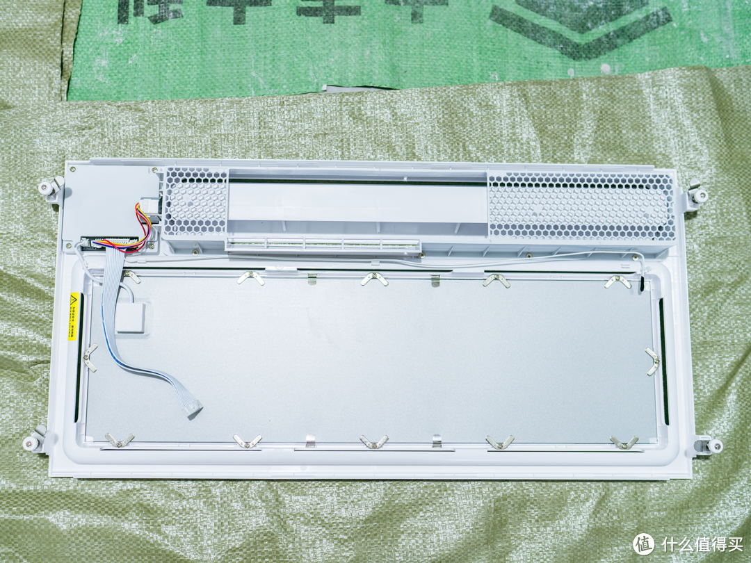 冬天洗澡不怕冷，加入全屋智能：Yeelight智能浴霸PRO安装过程、使用评测