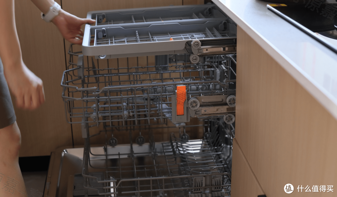 如何挑选实用的洗碗机？装修新家，测评刚入手的凯度洗碗机18Z5