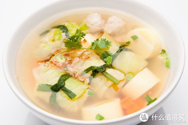 白菜豆腐三鲜汤的做法，越吃越暖和！