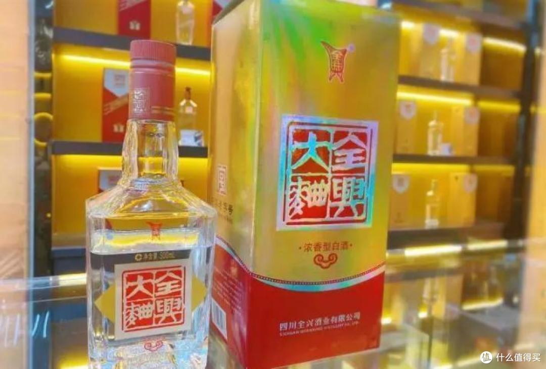建议男人：要是条件允许，这4种白酒该喝就喝，全是100%纯粮佳酿