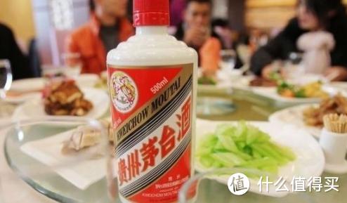 国内好酒千千万，哪些白酒值得喝？行家：这3款“便宜酒”不错