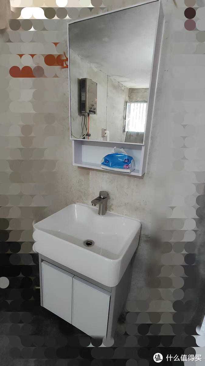 小户型的“大”智慧——超窄长浴室柜迷你小尺寸太空铝卫生间洗手脸盆柜组合