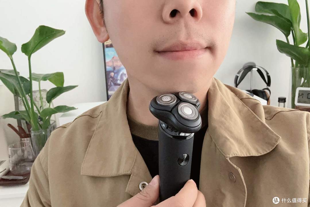 让你的每一天都充满自信和活力,DOCO电动剃须刀体验!