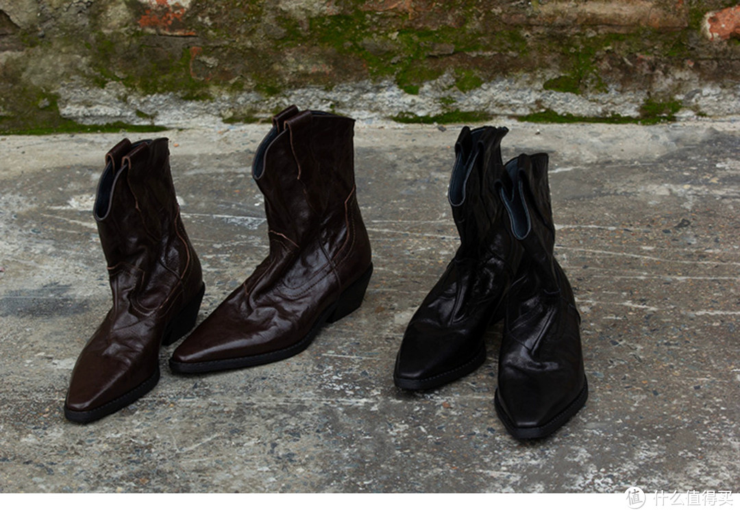 CHENZIIL 塵茈 设计师手工踝靴 意大利水洗羊皮 V 口粗跟短靴 靴子女" 解码时尚美学