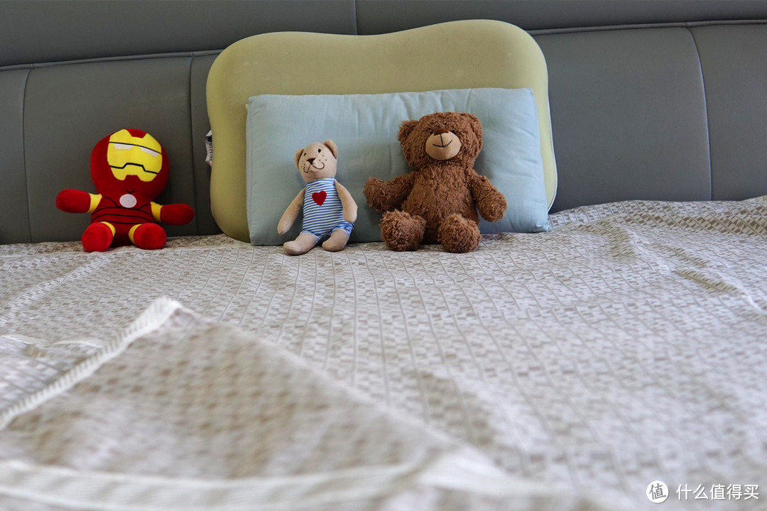 一张床两个温度，NAIMOLI电热毯解决了孩子冬天踢被子的大难题