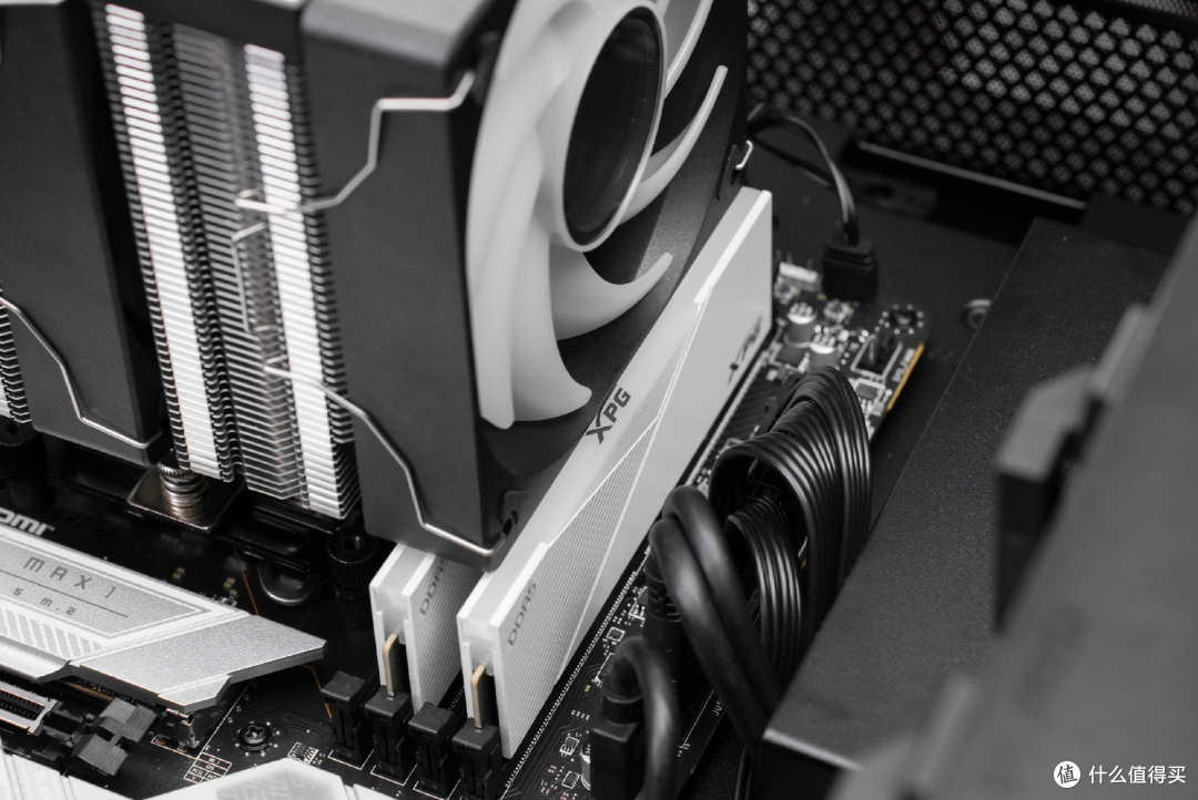 风冷散热器可压i7-14700K?双塔风冷——乔思伯CR-3000实测见真章