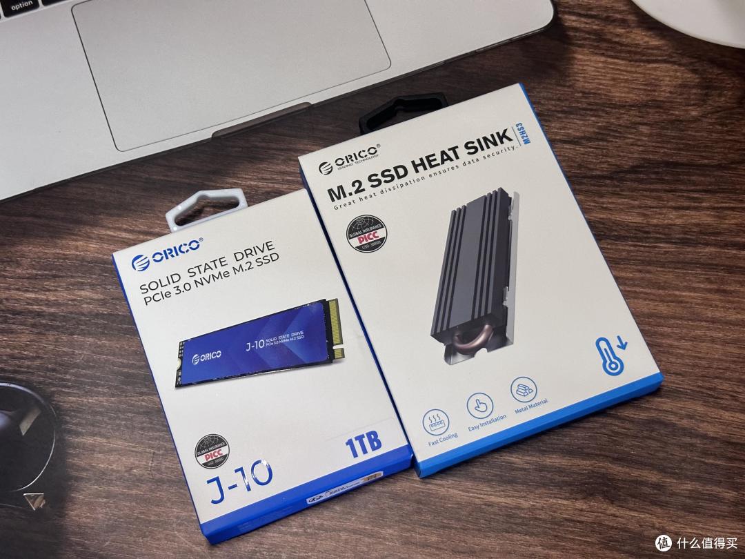 享受快体验，ORICO J-10 SSD 固态硬盘+M2HS3散热片组合