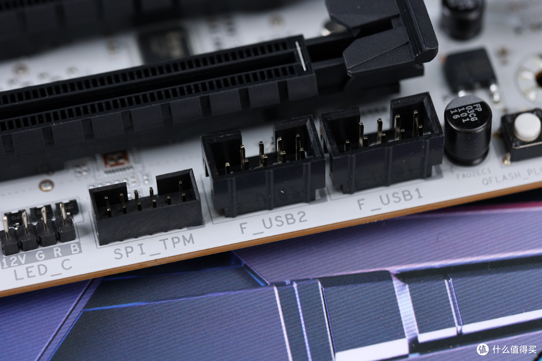 想玩8000MHz+高频DDR5内存,主板应该怎么选?技嘉Z790冰雕X主板实力推荐