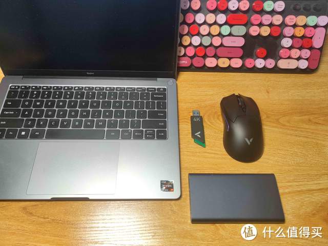 雷柏VT3S无线游戏鼠标:4K,无线充电,握在掌中的梦想之翼