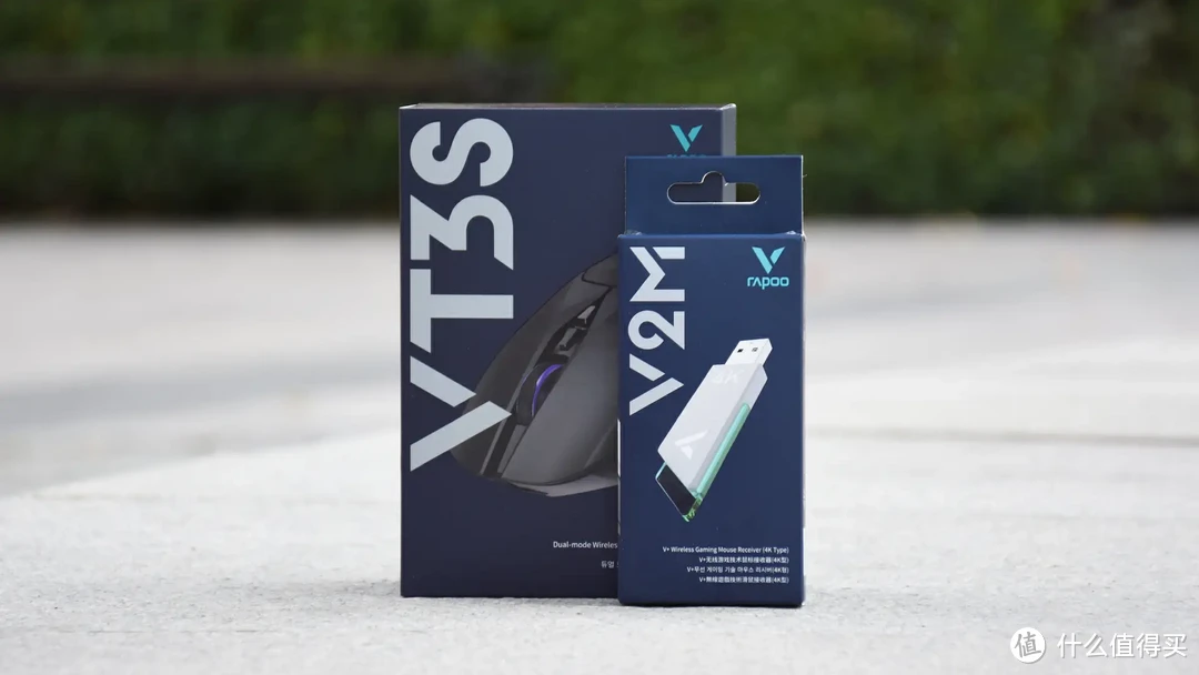 雷柏VT3S游戏鼠标&V2M 4K接收器:消除电量焦虑,平民级电竞组合