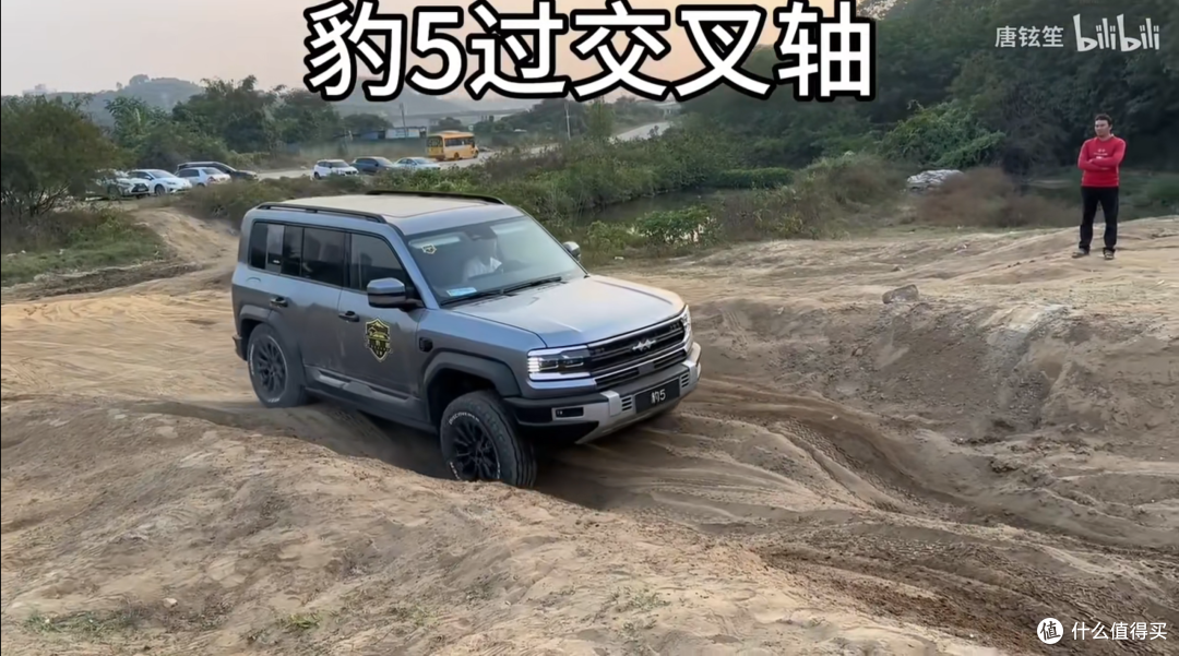从方程豹和仰望来看看云辇车身控制系统到底有多先进